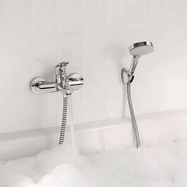 Смеситель для ванны Hansgrohe Rebris S 72440000 настенный, хром